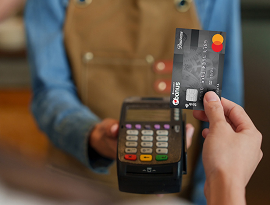 İşinizi Garanti BBVA ile büyütün, <b>%1.99 POS komisyonu</b> ve ticari kredi kartında <b>18 aya varan taksit</b> ile avantajlı taksitli nakit avans oranlarından faydalanın!